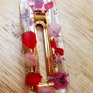 Barrette